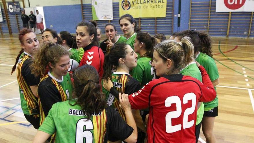 Las &#039;guerreras&#039;, lanzadas a por el ascenso (29-26)