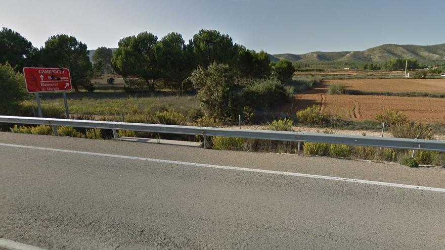 Un ciclista de 51 años muere en un accidente de tráfico en Banyeres de Mariola