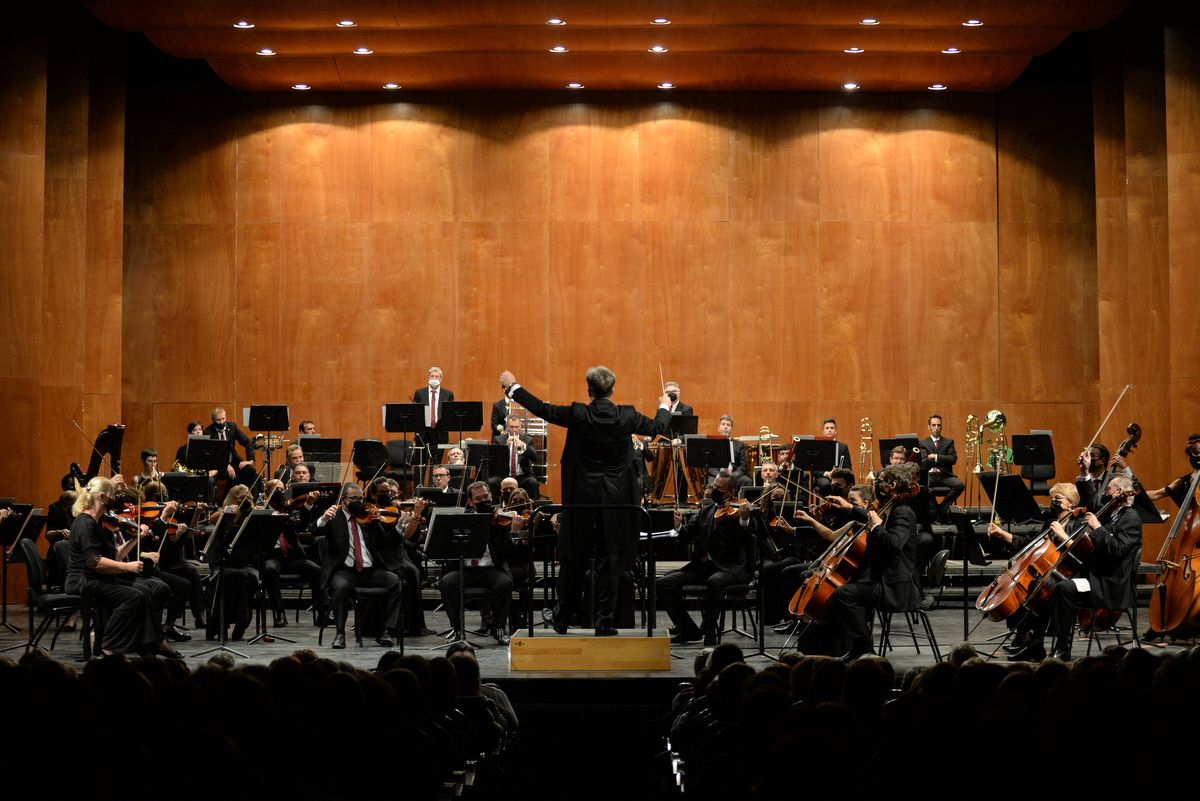 Las imágenes del concierto de Juan Diego Flórez en el Teatro Cervantes