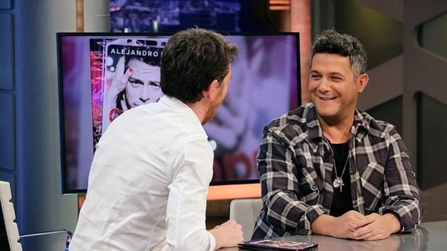 Alejandro Sanz supera a Messi y a las princesas