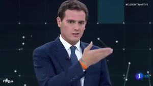 albert rivera-si-viene-el-seor-iglesias-de-ministro-y-vicepresidente-del-seor-snchez-espaoles-cjanse-la-cartera-porque-van-a-ir-a-saco-----