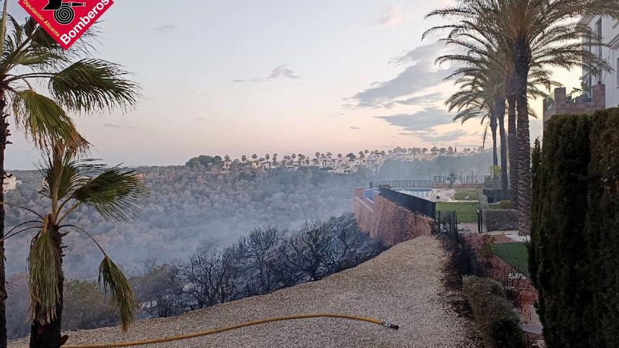 Incendio en Orihuela Costa