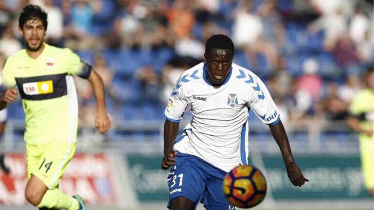 Amath Ndiaye, es un joven delantero con gol que ha revolucionado Tenerife