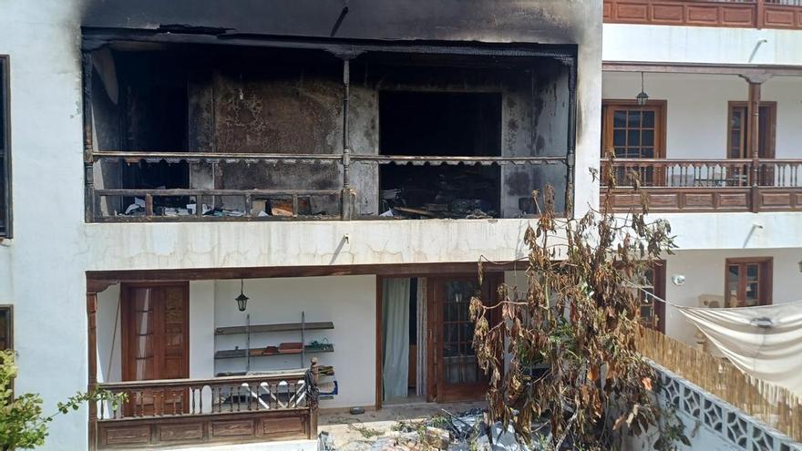 Muere la mujer hospitalizada en estado crítico por el incendio de Los Realejos