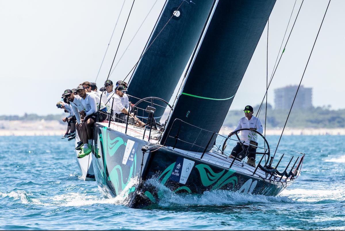 El equipo Vithas Urbania, el mejor en el Trofeo SM la Reina  de vela.