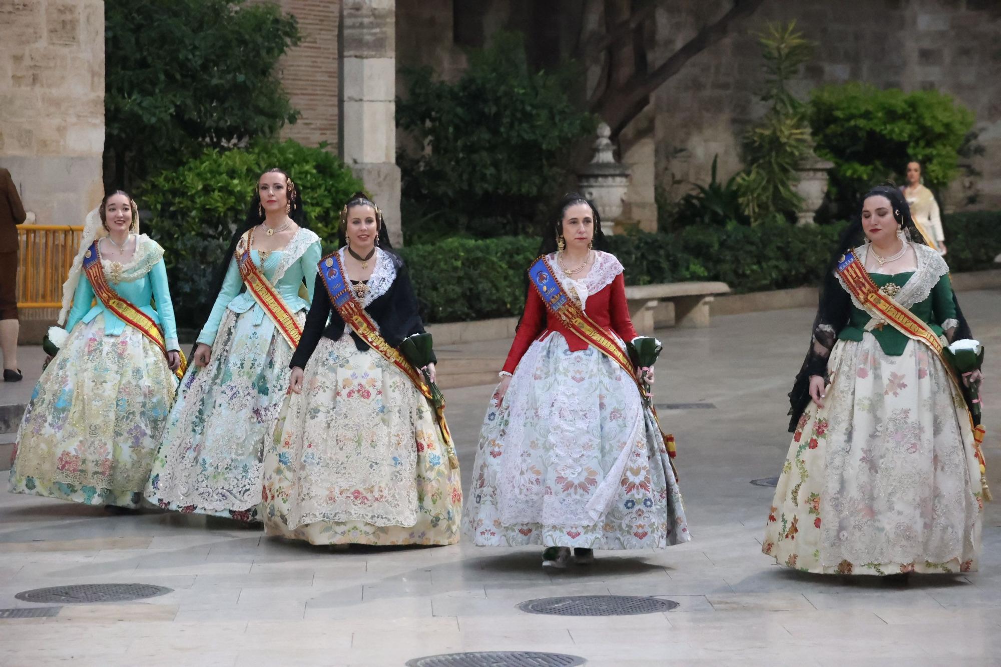 Búscate en el segundo día de la Ofrenda en la calle San Vicente entre las 18 y las 19 horas