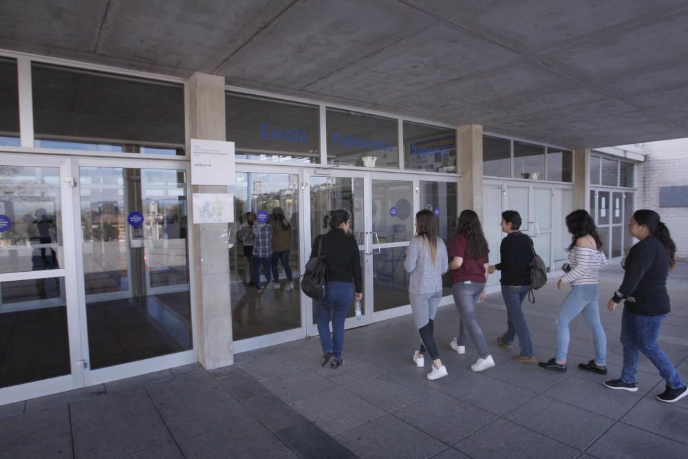 Vaga d'estudiants per demanar la rebaixa de les taxes a Girona