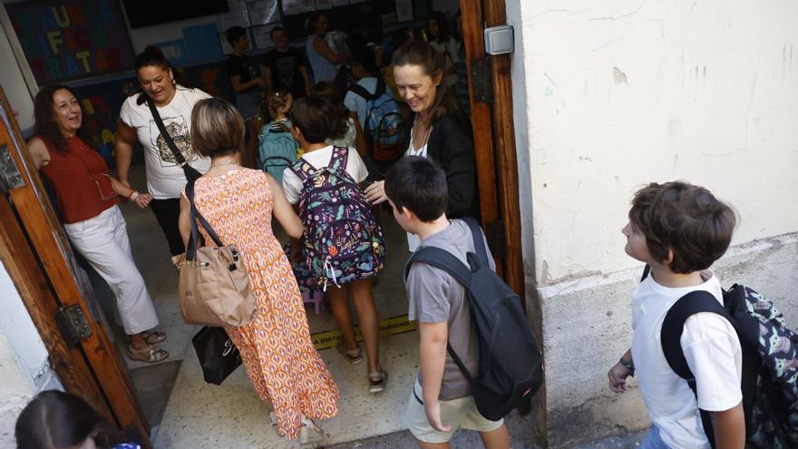 Ilusión y emoción entre el alumnado que retoma las clases este lunes en la Comunitat Valenciana