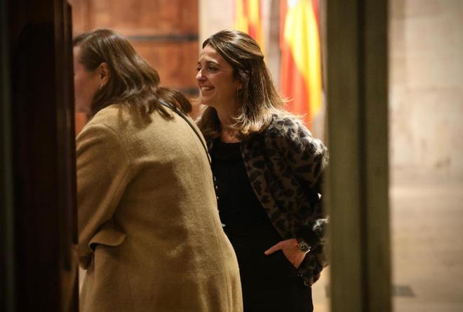 Pérez Llorca recibe a sus consellers en su primer día en el Palau