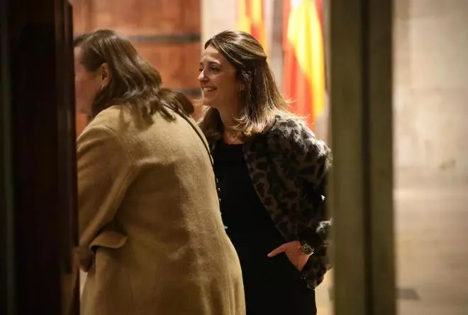 Pérez Llorca recibe a sus consellers en su primer día en el Palau