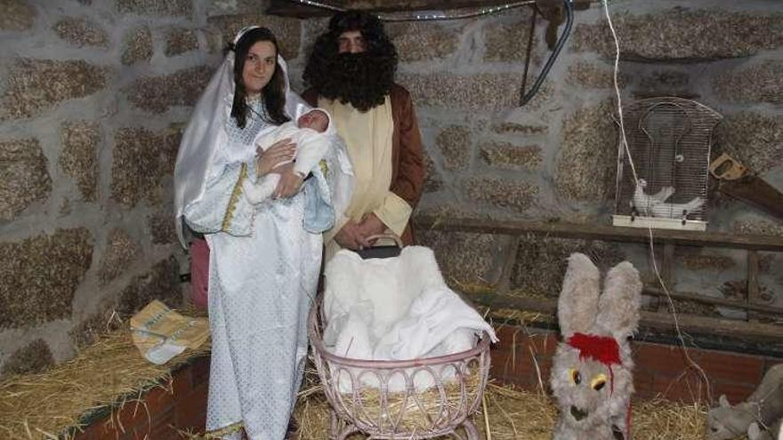 El pesebre del &quot;belén viviente&quot; del año pasado en Beluso.  // G.N.