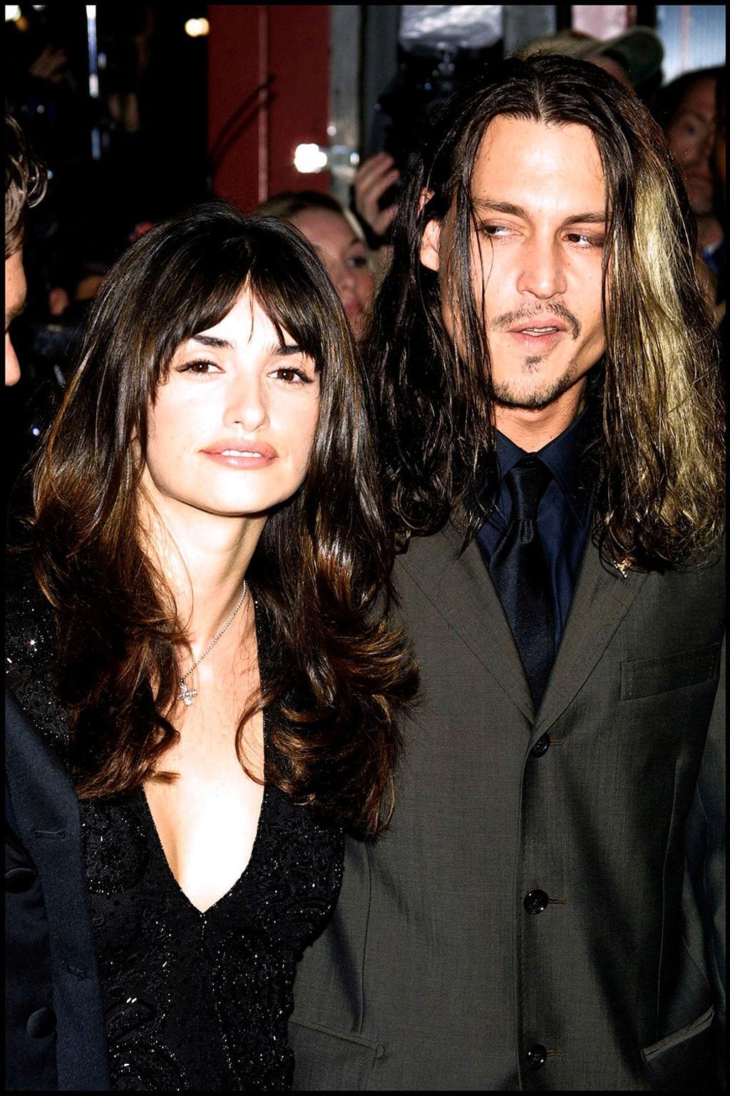 Penélope Cruz y Johnny Depp en la premiere de 'Blow'