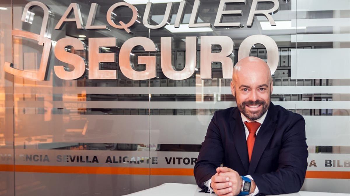 economia  gustavo rossi  de la  empresa  alquiler  seguro