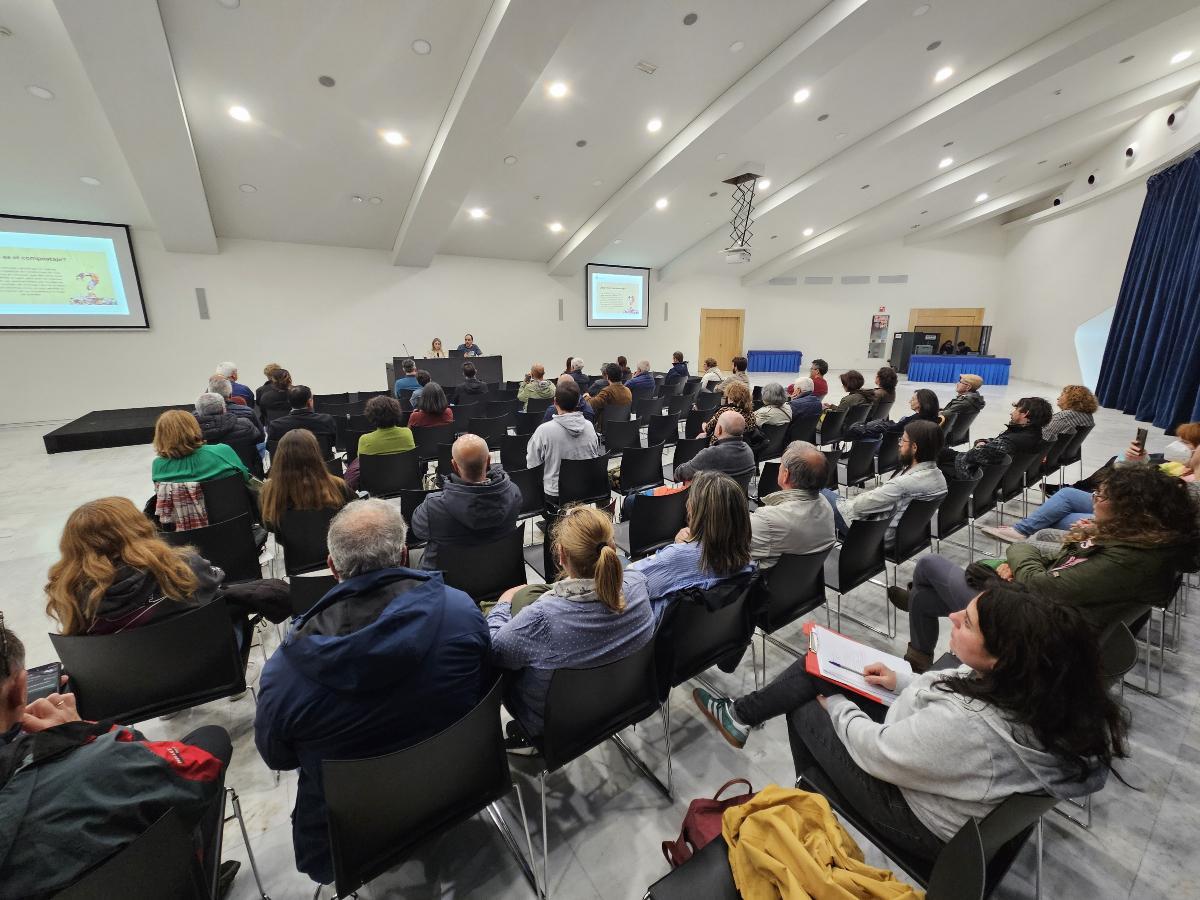 Formación sobre compostaje en Oviedo