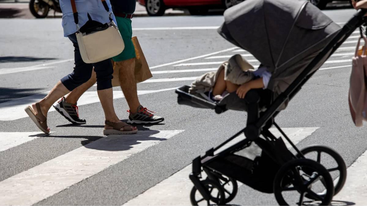 Excedència laboral: fins a tres anys per conciliar feina i criança dels fills