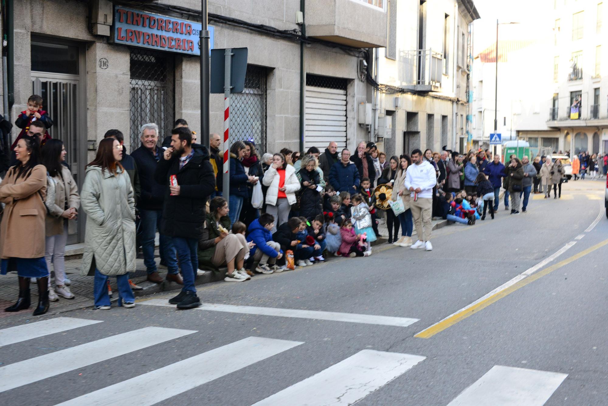 Moaña "llora" el fin del carnaval con el Enterro da Sardiña