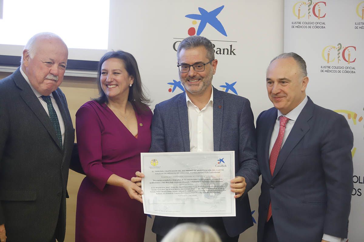 La entrega de premios del Colegio de Médicos de Córdoba, en imágenes