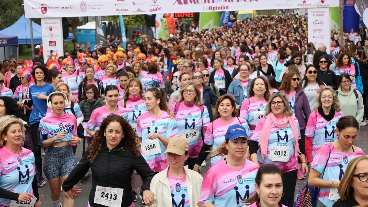 Carrera de la mujer Murcia: búscate en las fotos de la salida