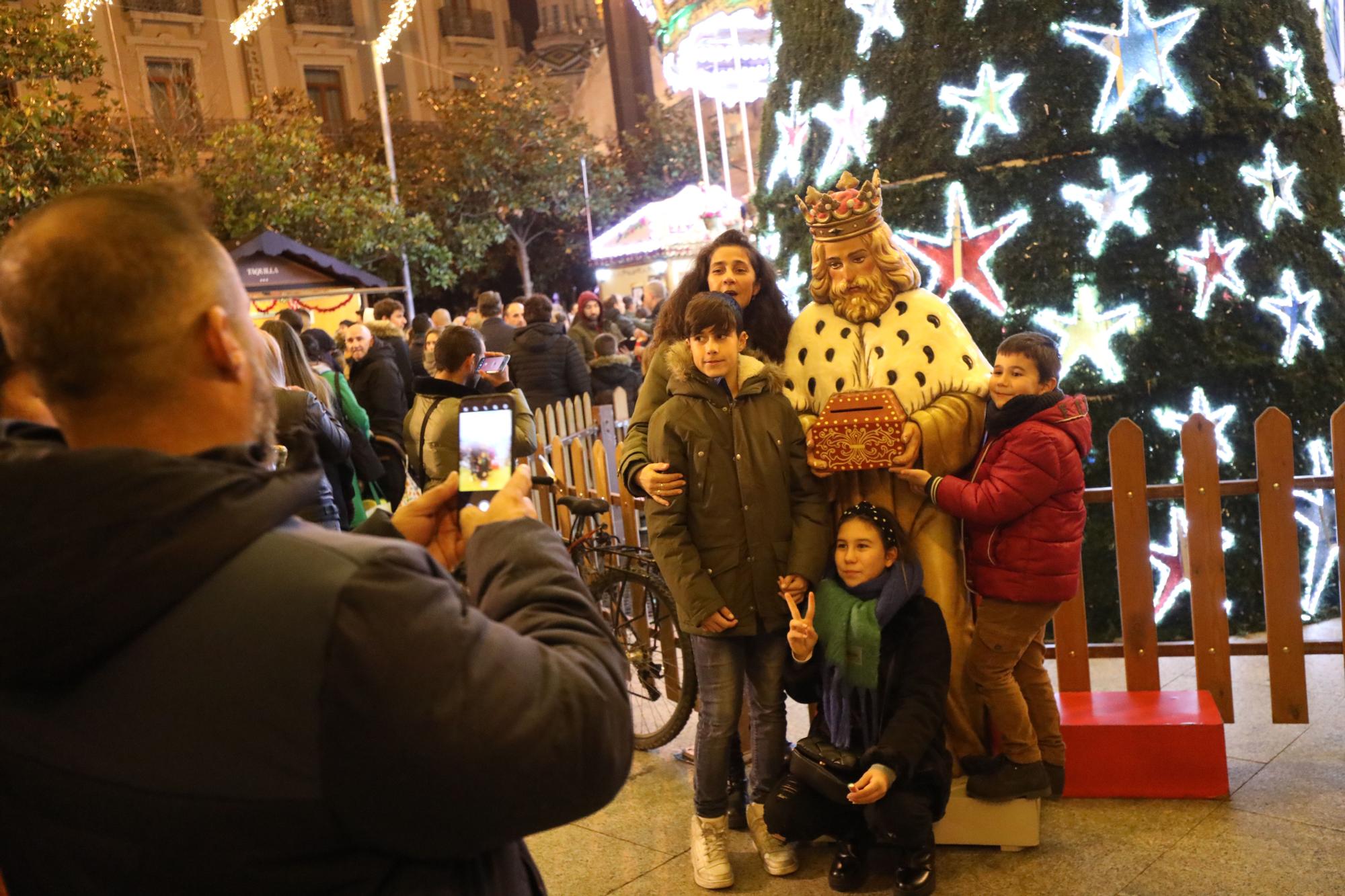 Zaragoza vive la Navidad en la calle