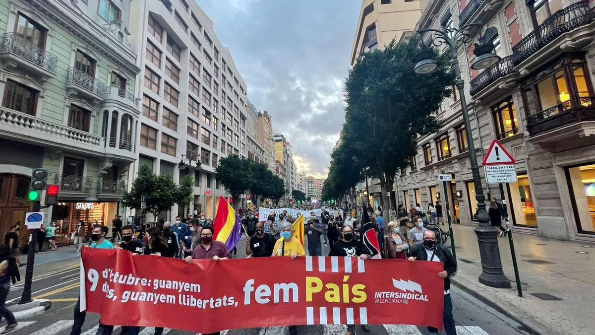 Un momento de la manifestación convocada por intersindical