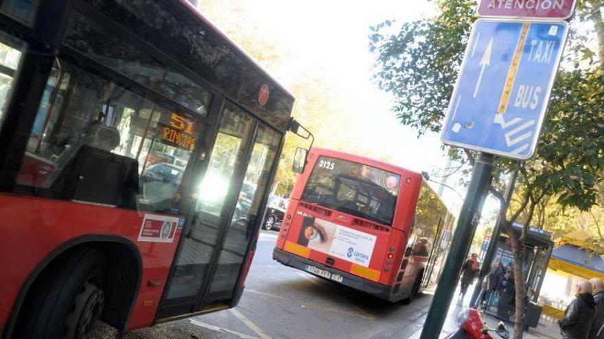 Los autobuses de Zaragoza tendrán 40 nuevas rampas para el acceso de sillas de ruedas