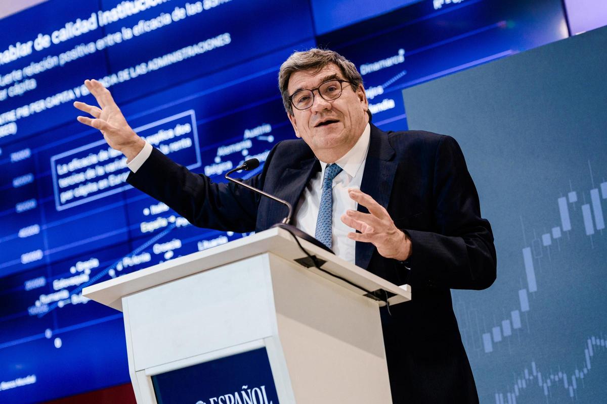 Archivo - El Gobernador del Banco de España, José Luis Escrivá