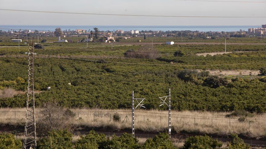 La Comisión Europea &quot;se lava las manos&quot; sobre la fotovoltaica de Volkswagen en Sagunt