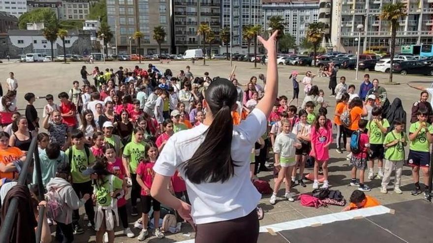 Escolares de Sada salen a la calle para reclamar más educación física y mejoras en las instalaciones deportivas