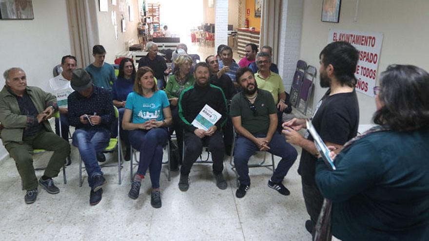 Imagen tomada durante la asamblea de Málaga Ahora, celebrada este jueves.