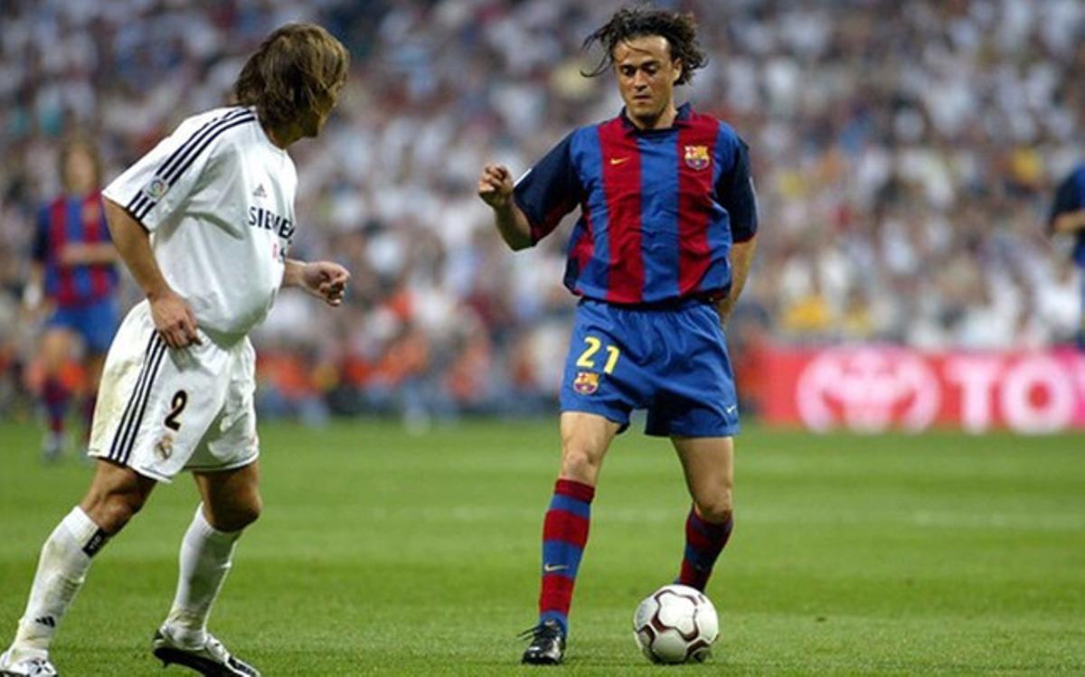 Luis Enrique, en uno de sus duelos ante el Real Madrid