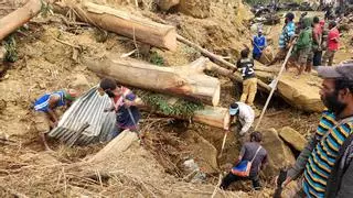 Una avalancha en Papúa Nueva Guinea sepulta a más de 2.000 personas