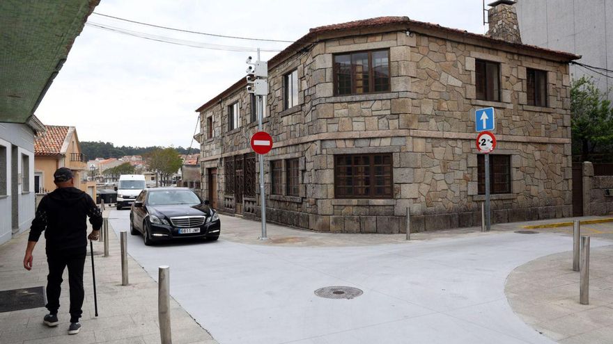 La zona residencial de A Illa se somete a un nuevo examen a petición del PP
