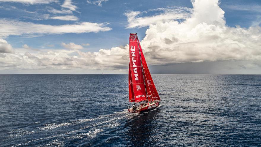 El Mapfre, en dirección a Nueva Zelanda durante la sexta etapa.