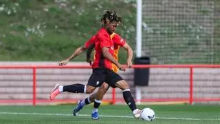Konrad de la Fuente, sometido a pruebas para conocer el alcance de su lesión de rodilla