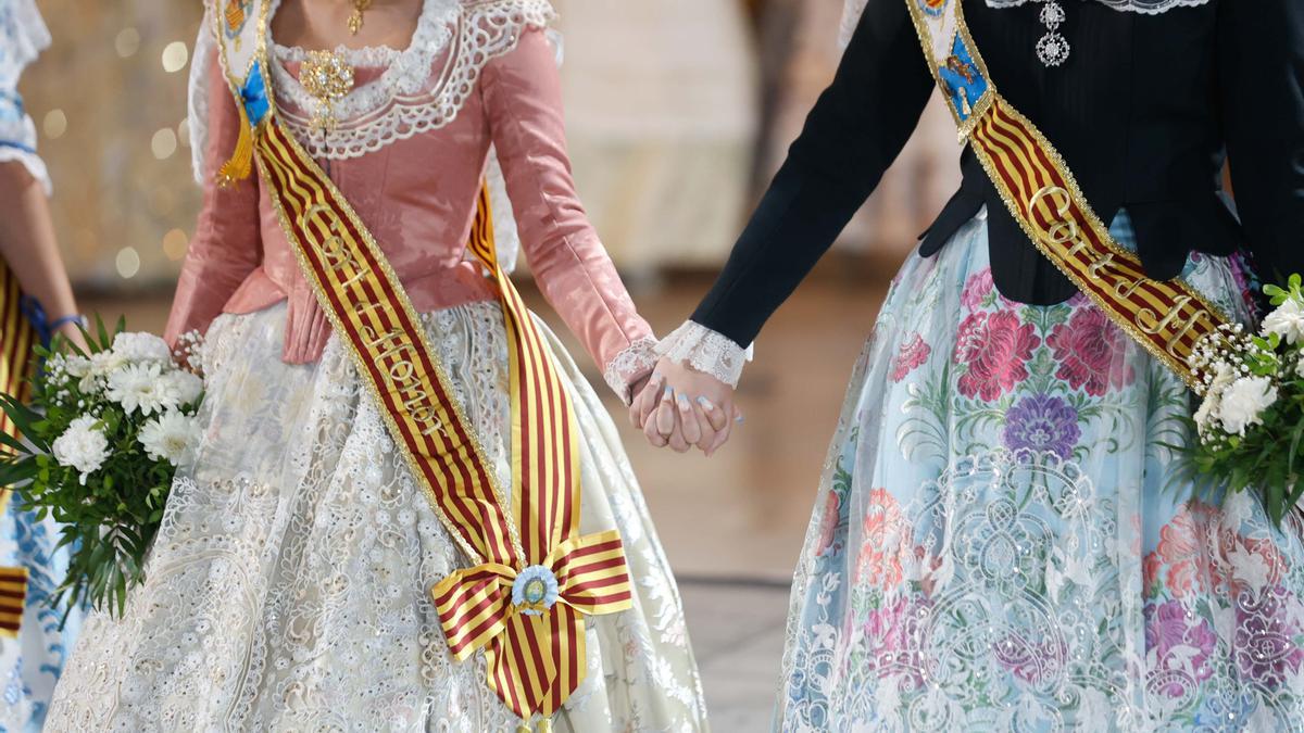 Búscate en el primer día de Ofrenda por las calles del Mar y Avellanas entre las 22:00 y 23:00 horas