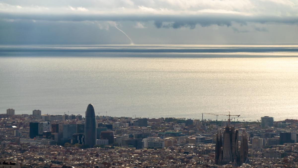 Manga marina frente Barcelona