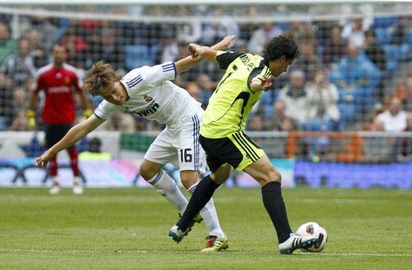 Histórico triunfo en el Bernabéu (R. Madrid 2 - R. Zaragoza 3)