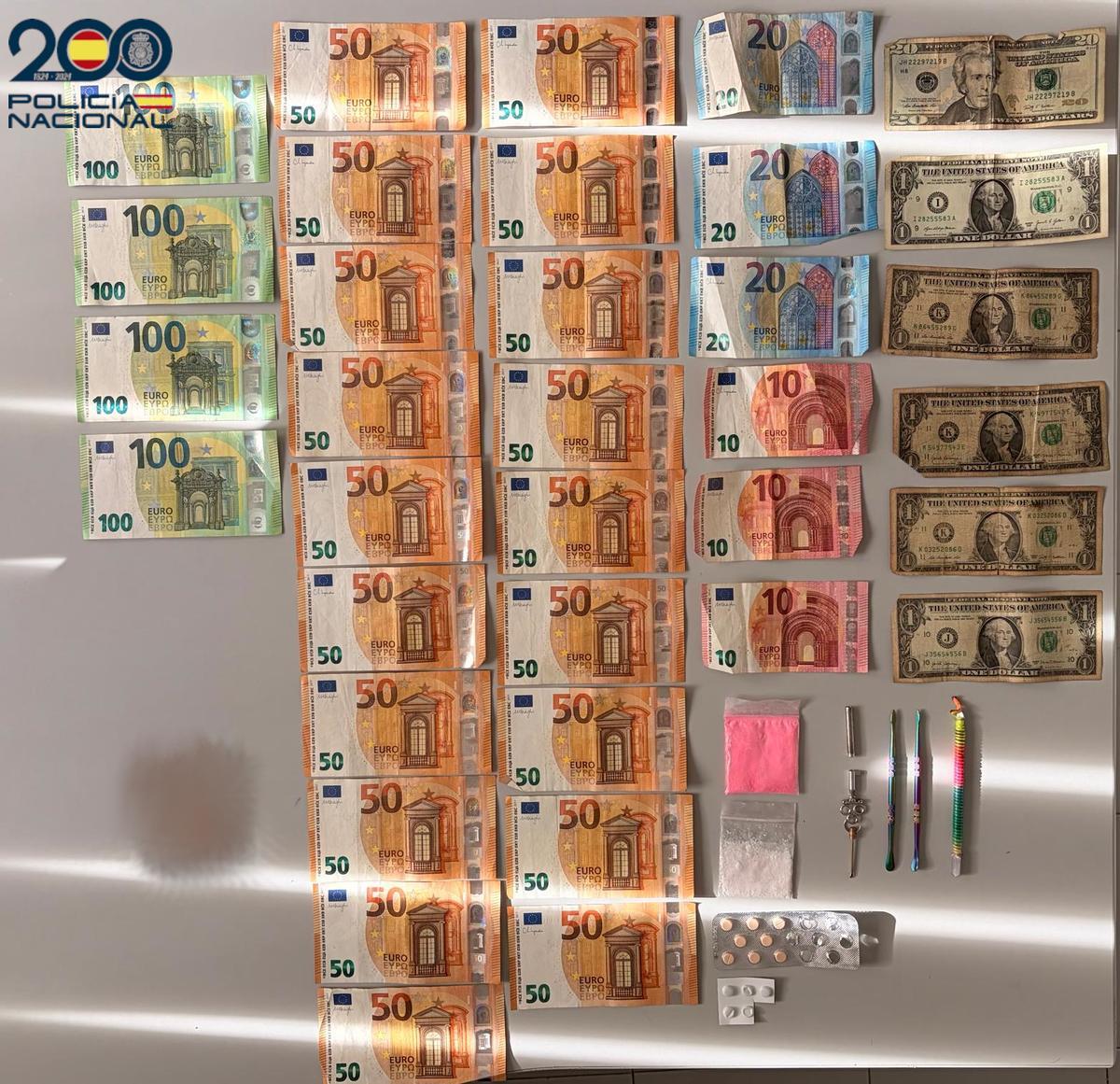 Billetes de euro y dólar, drogas y medicamentos intervenidos a los asistentes a la fiesta 'after'