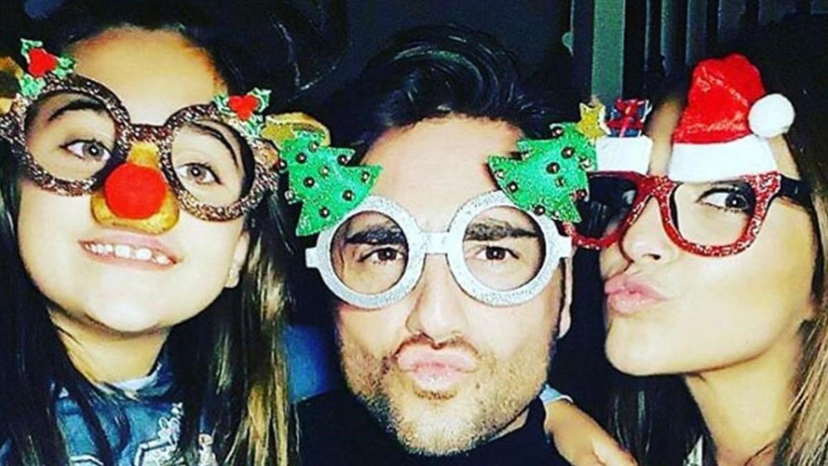 David Bustamante y Paula Echevarría felicitan la Navidad con su hija