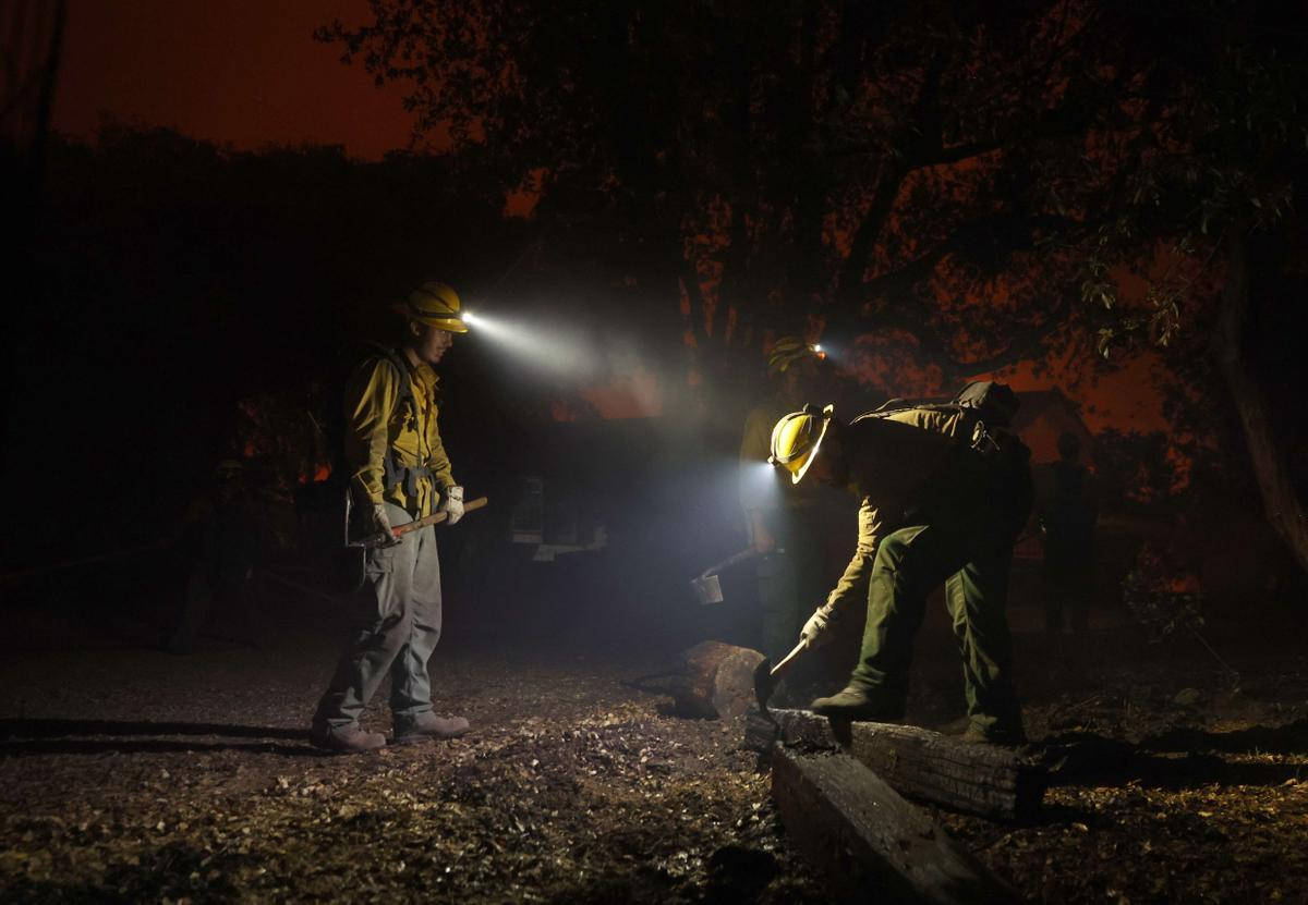 Otro devastador fuego en Mariposa (California) se acerca al parque de Yosemite