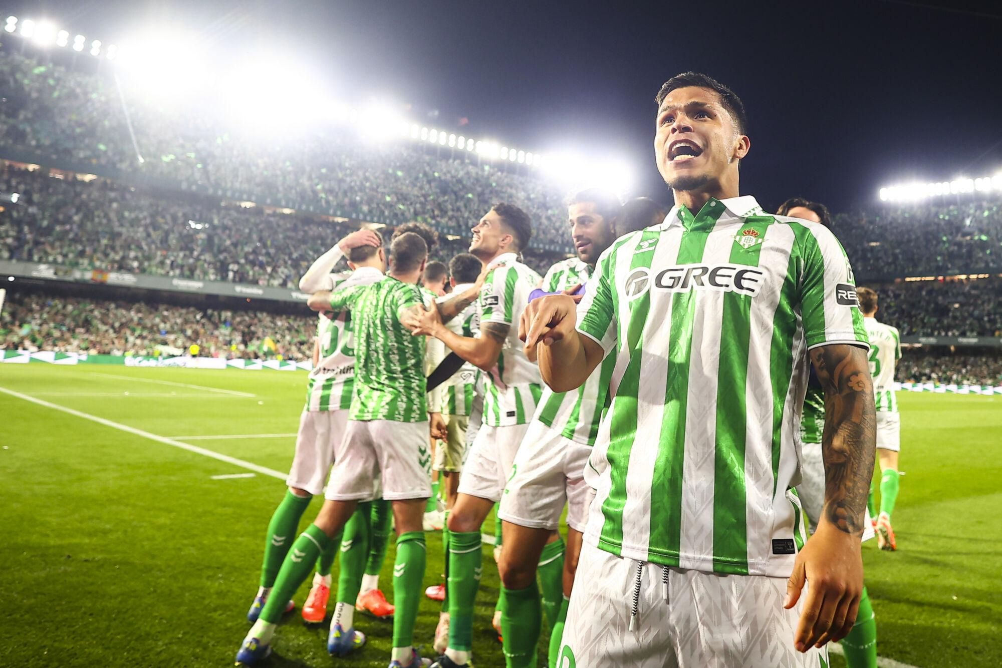 Cucho Hernandez of Real Betis celebrates a goal during the Spanish league, LaLiga EA Sports, football match played between Real Betis and Sevilla FC at Benito Villamarin stadium on March 30, 2025, in Sevilla, Spain. AFP7 30/03/2025 ONLY FOR USE IN SPAIN. Joaquin Corchero / AFP7 / Europa Press;2025;SPORT;ZSPORT;SOCCER;ZSOCCER;Real Betis v Sevilla FC - LaLiga EA Sports;