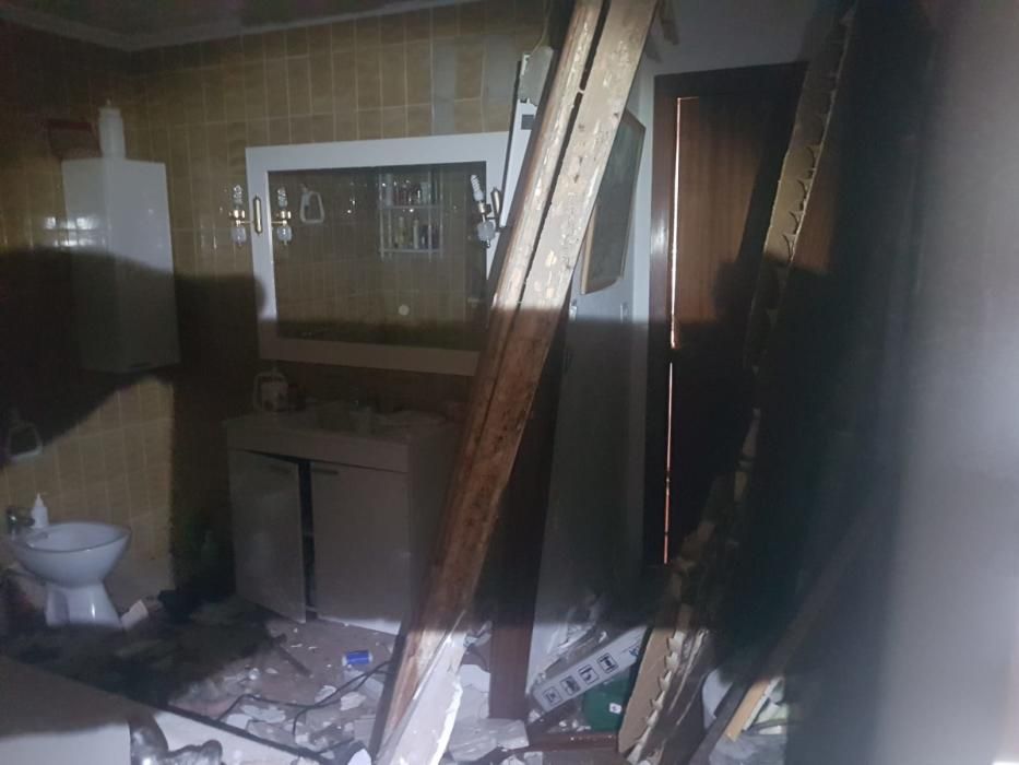 Herido grave por una explosión en una vivienda en obras de Pilar de la Horadada