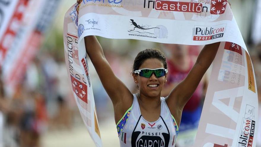 Burriana se engalana para su clásico triatlón