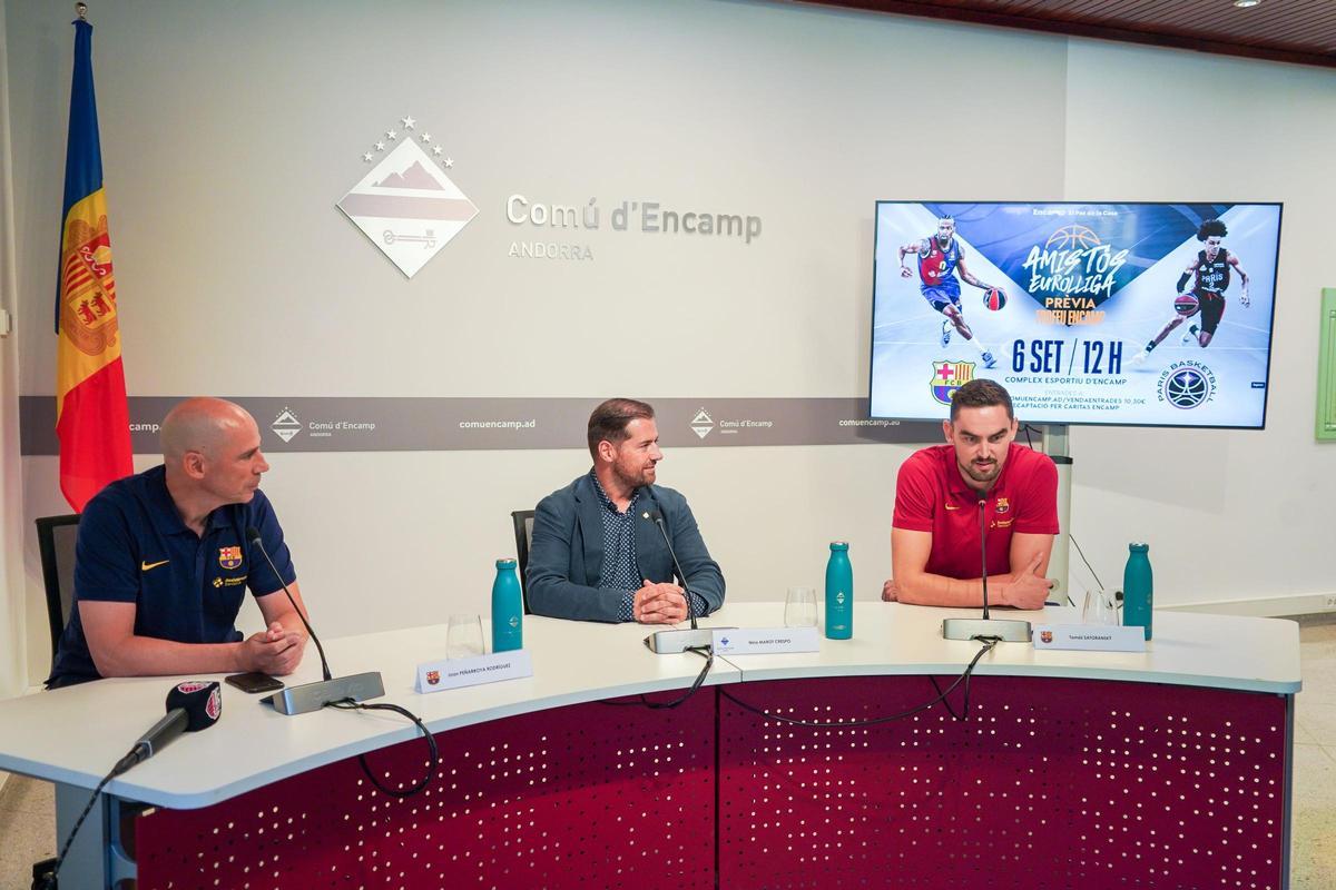 Satoransky estuvo en Andorra, en la presentaciòn en Encamp, aunque no jugó ante Paris
