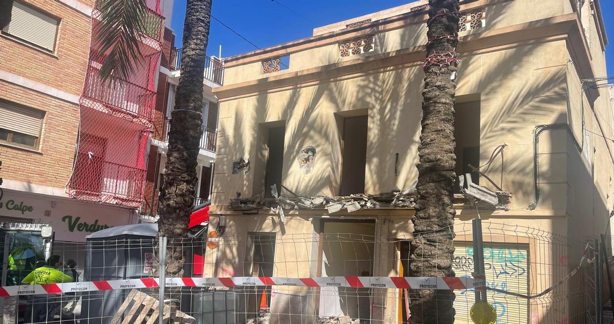 Primeros trabajos de demolición: zarpazo a los balcones