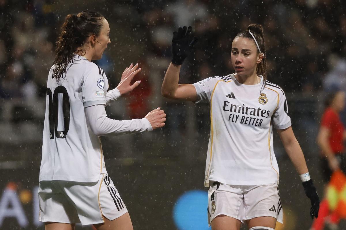 Caroline Weir celebra su gol en la Women's Champions League con Athenea