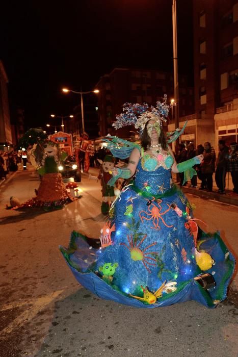 Desfile del Antroxu en Mieres