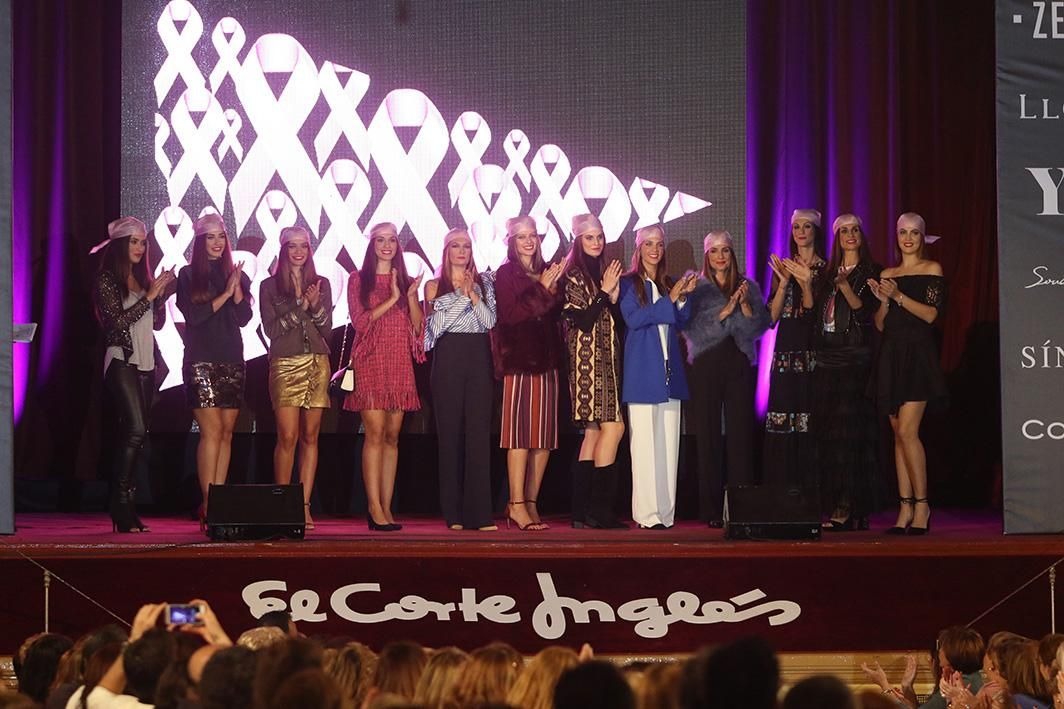 Desfile de moda a favor de la Asociación Española Contra El Cáncer