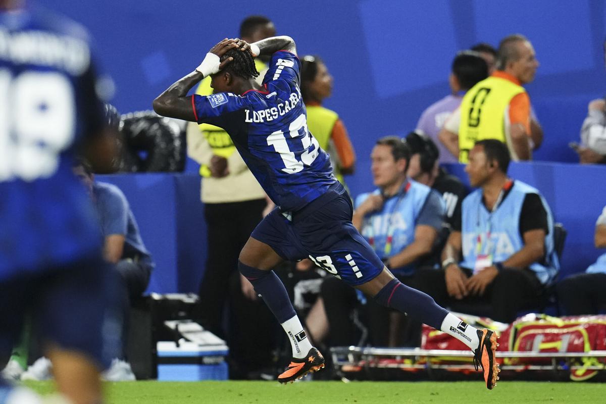 Sidny Lopes Cabral of Cabo Verde celebrates after scoring his team's second goal during the FIFA World Cup 2026 Round Of 32 match between Argentina and Cabo Verde at Miami Stadium on July 3, 2026 in Miami Gardens, United States. AFP7 03/07/2026 ONLY FOR USE IN SPAIN. Jose Breton / AFP7 / Europa Press;sport;football;soccer;player;team;FIFA;World Cup;ZSPORT;ZSOCCER;Argentina;Cabo Verde;Argentina v Cabo Verde: Round of 32 - FIFA World Cup 2026;