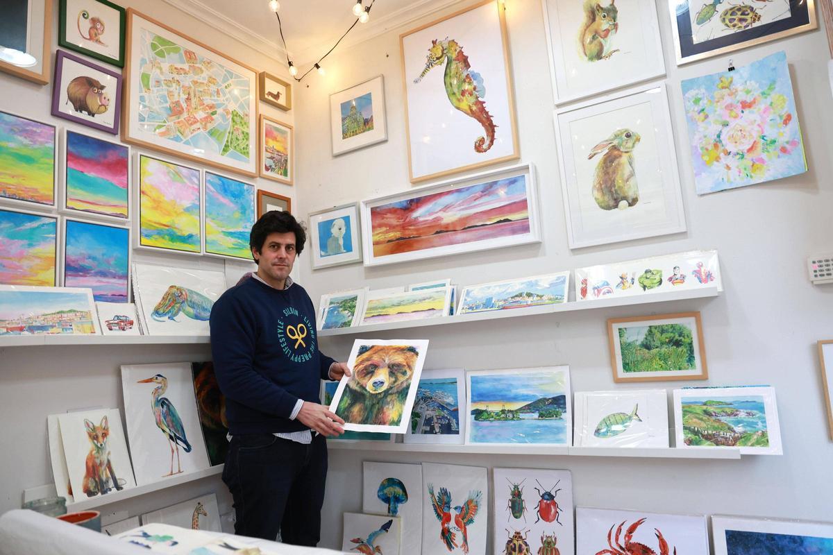 Pablo Rosendo hace ilustraciones personalizadas, papelería para bodas o cómics